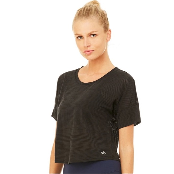 ALO Yoga Tops - ALO Yoga IN -THE -CITY SHORT SLEEVE
